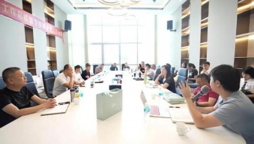 蓄勢(shì)待發(fā)-突破前行