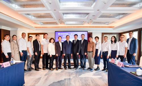 創(chuàng)新驅(qū)動(dòng)發(fā)展，專家智啟未來